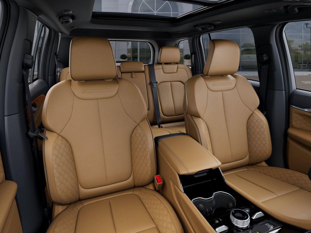 new 2026 Jeep Grand Cherokee car, priced at $57,081