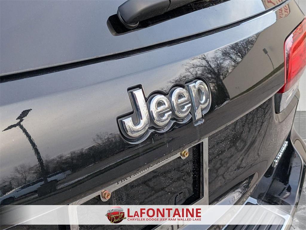 used 2021 Jeep Grand Cherokee car, priced at $18,620