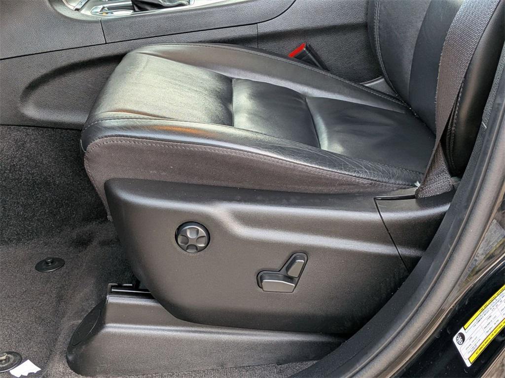 used 2021 Jeep Grand Cherokee car, priced at $18,620