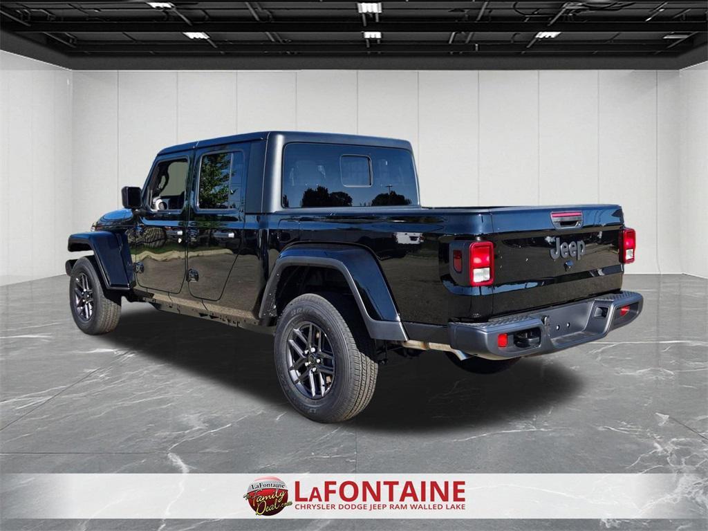 new 2025 Jeep Gladiator car, priced at $42,020