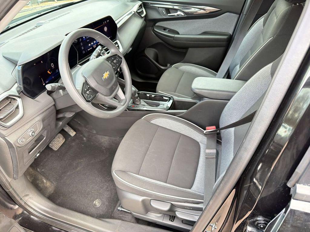 used 2025 Chevrolet TrailBlazer car, priced at $21,200