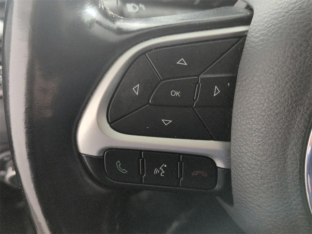 used 2020 Jeep Compass car, priced at $11,695