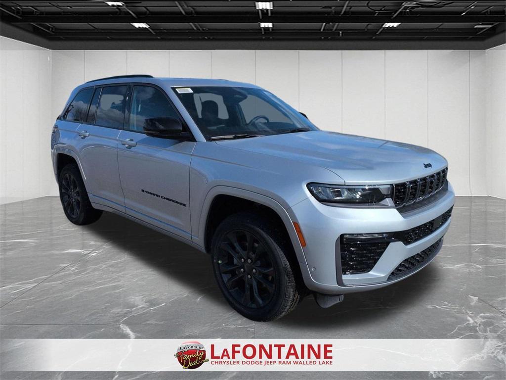 new 2026 Jeep Grand Cherokee car, priced at $48,009