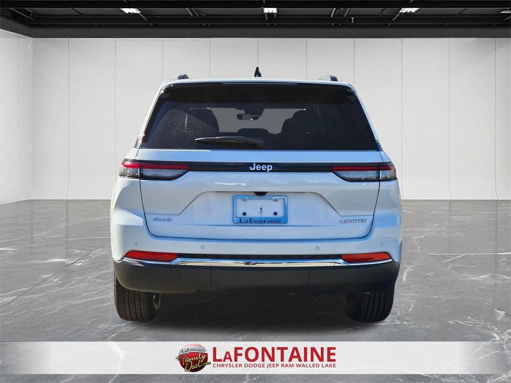 new 2025 Jeep Grand Cherokee car, priced at $36,964