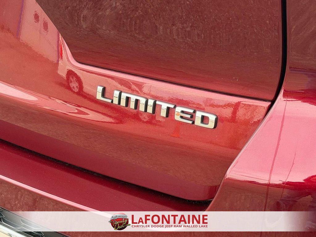 used 2023 Jeep Grand Cherokee L car, priced at $33,650