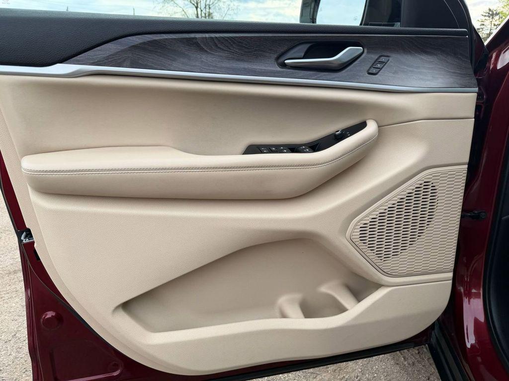 used 2023 Jeep Grand Cherokee L car, priced at $33,650