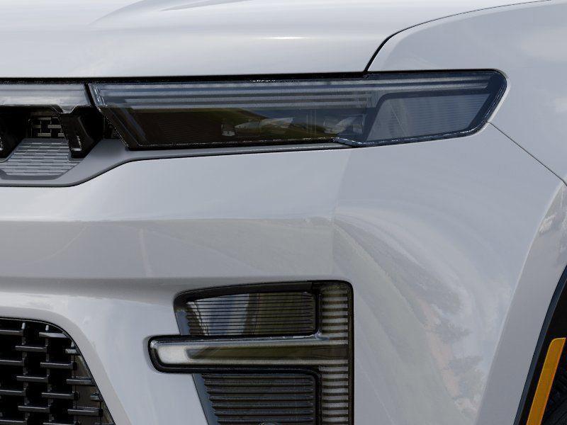 new 2026 Jeep Grand Wagoneer car, priced at $72,011