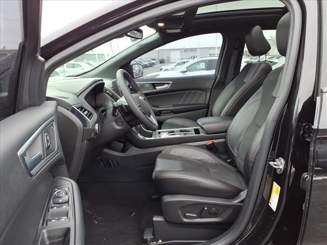 used 2024 Ford Edge car, priced at $33,995