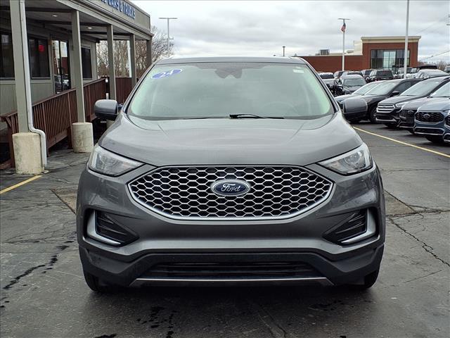 used 2024 Ford Edge car, priced at $20,995