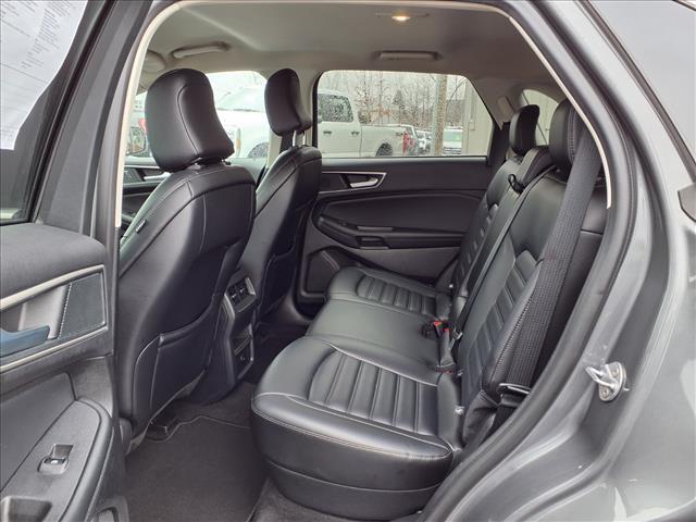 used 2024 Ford Edge car, priced at $20,995