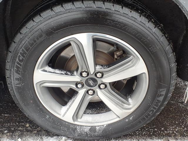 used 2024 Ford Edge car, priced at $25,995