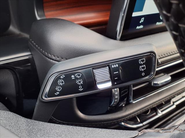 used 2022 Lincoln Nautilus car, priced at $32,995