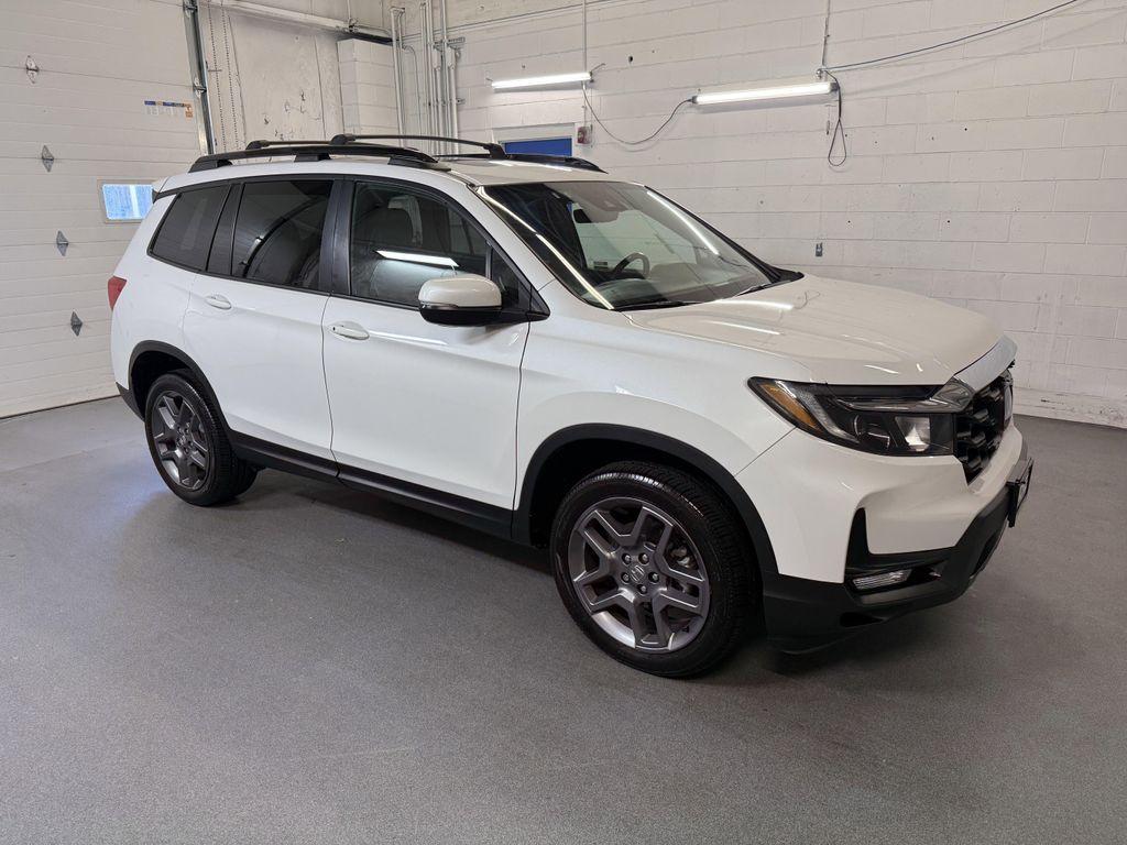 used 2023 Honda Passport car, priced at $35,290