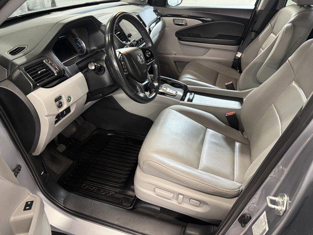 used 2022 Honda Pilot car, priced at $35,190