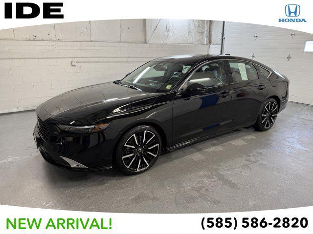 used 2025 Honda Accord Hybrid car, priced at $35,500