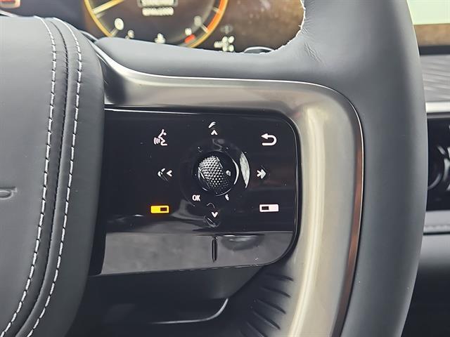 new 2026 INFINITI QX80 car, priced at $103,820