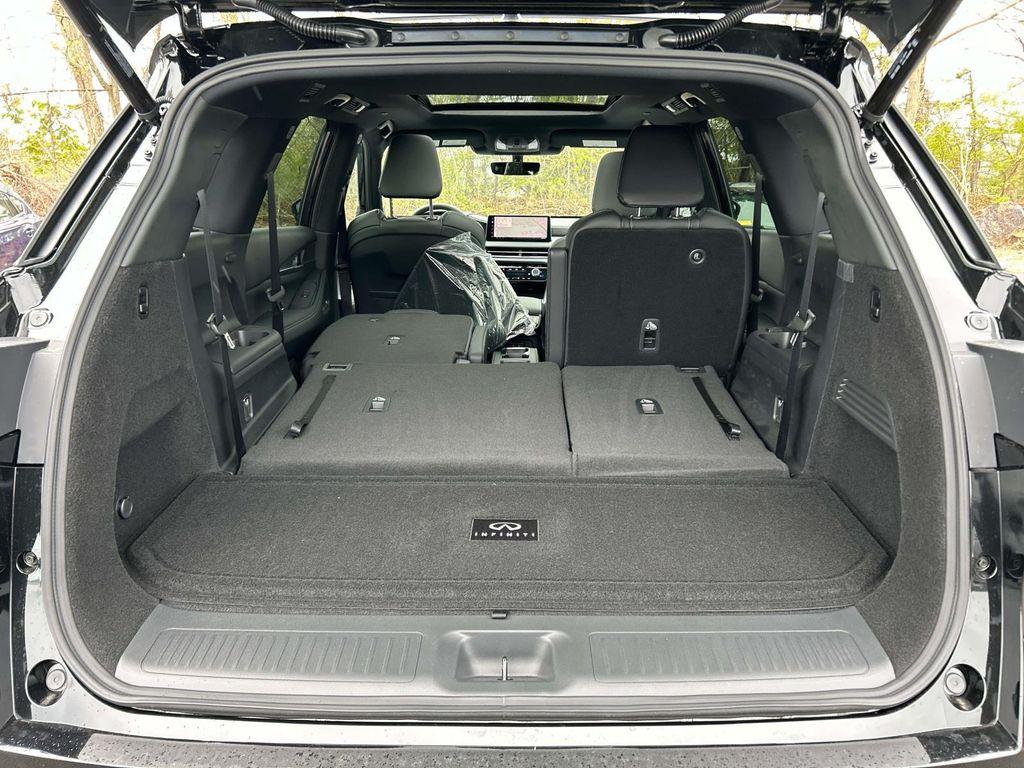 new 2027 INFINITI QX60 car, priced at $67,840