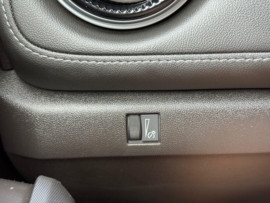 used 2023 Chevrolet Colorado car, priced at $29,956