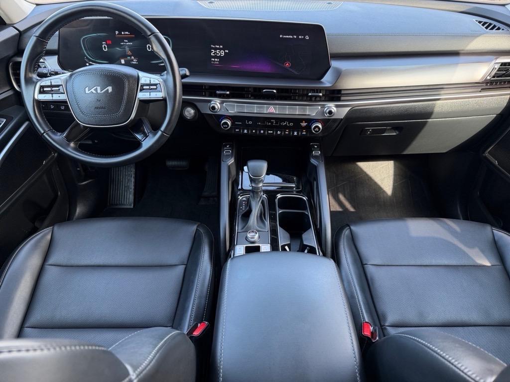 used 2025 Kia Telluride car, priced at $36,989