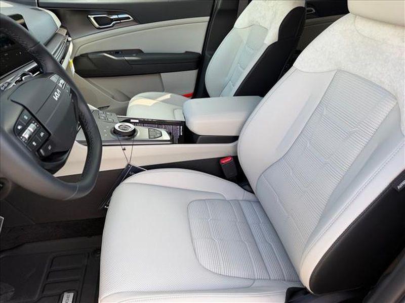 new 2026 Kia Sportage Hybrid car, priced at $40,690