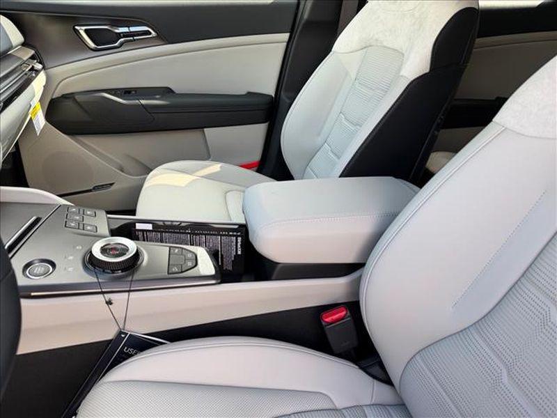 new 2026 Kia Sportage Hybrid car, priced at $40,690