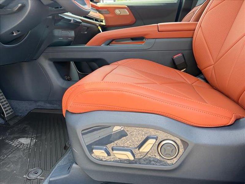 new 2027 Kia Telluride Hybrid car, priced at $53,660