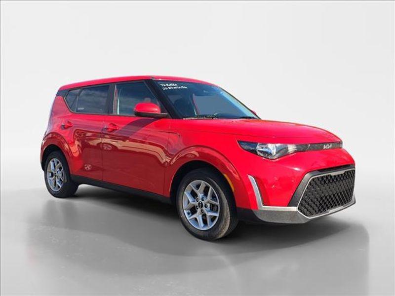 used 2023 Kia Soul car, priced at $15,267