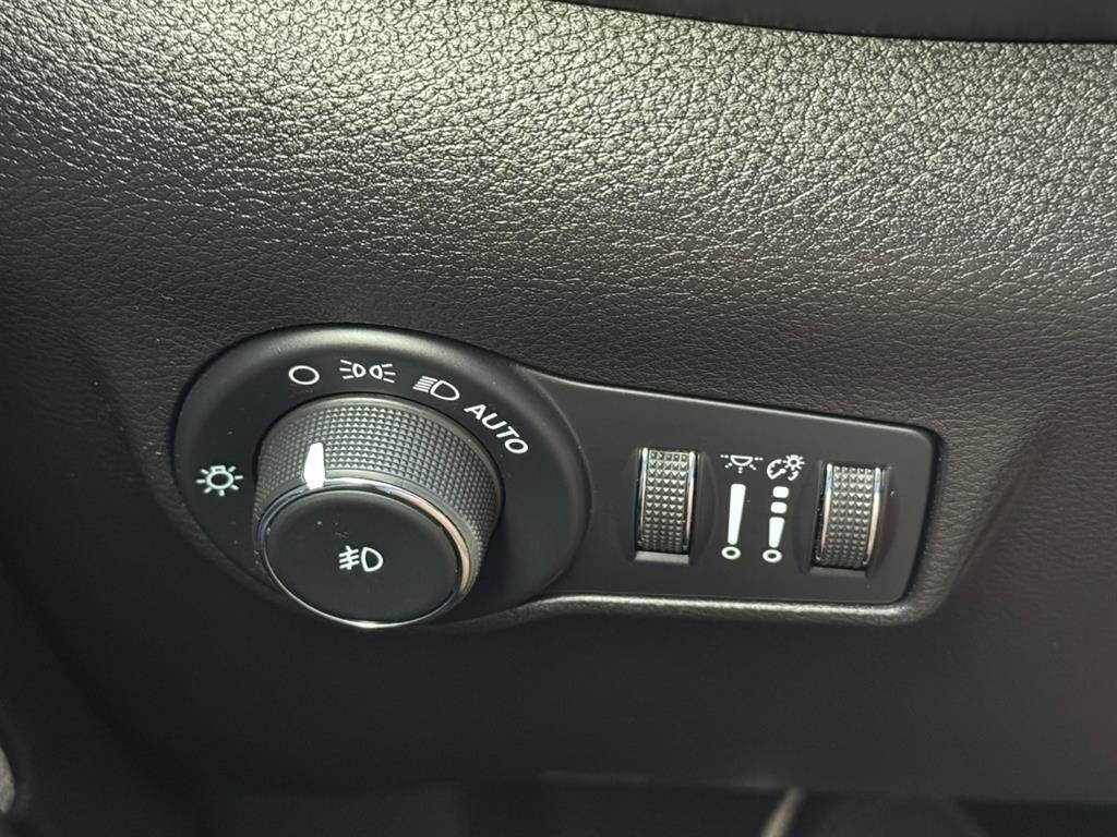 used 2022 Jeep Compass car, priced at $19,957