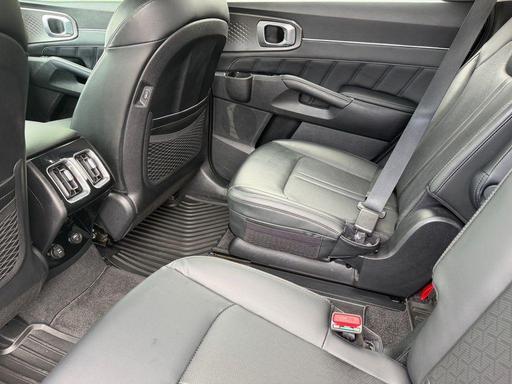 used 2021 Kia Sorento car, priced at $24,316