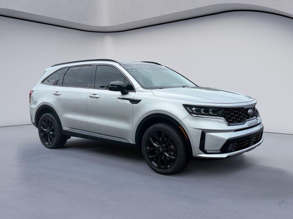 used 2021 Kia Sorento car, priced at $24,316