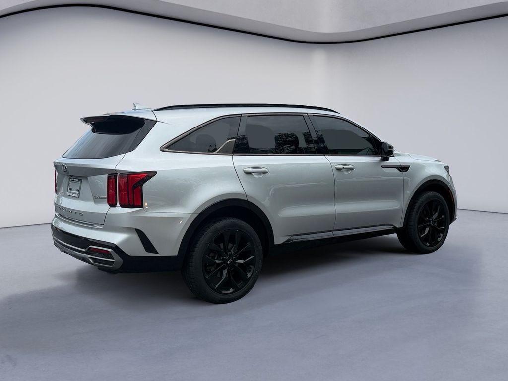 used 2021 Kia Sorento car, priced at $24,316