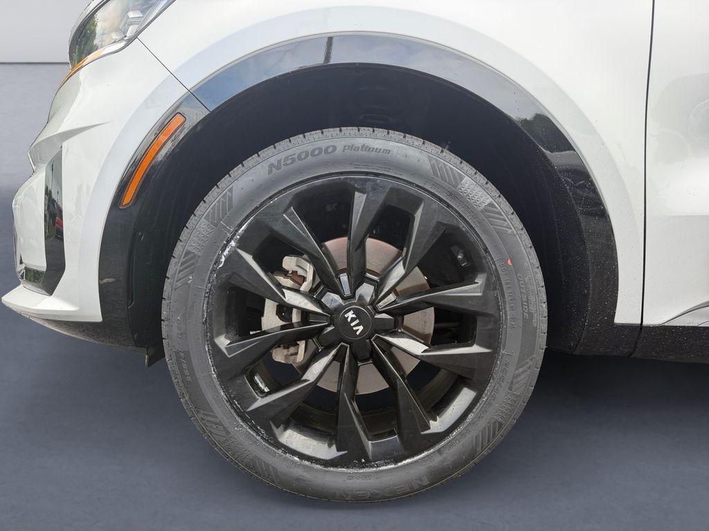 used 2021 Kia Sorento car, priced at $24,316