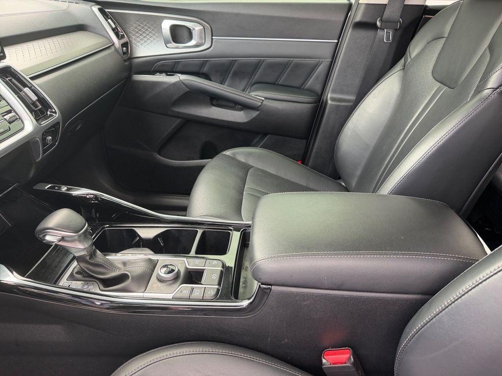 used 2021 Kia Sorento car, priced at $24,316