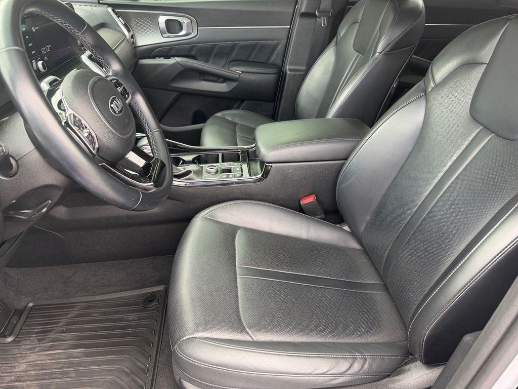 used 2021 Kia Sorento car, priced at $24,316