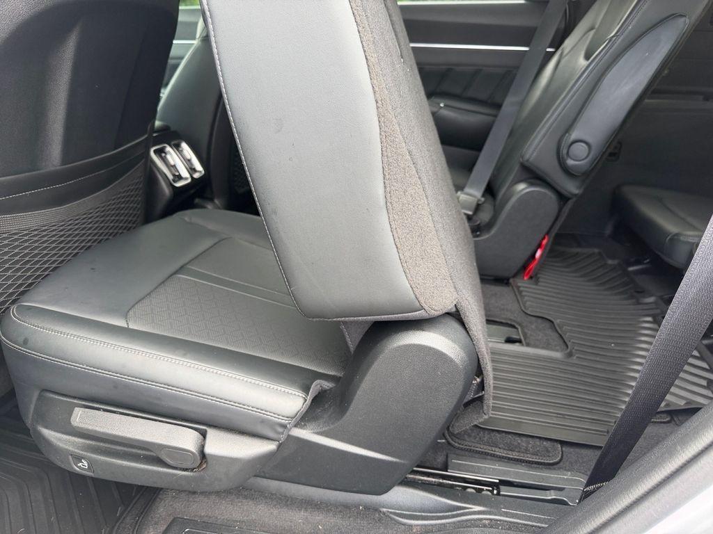 used 2021 Kia Sorento car, priced at $24,316