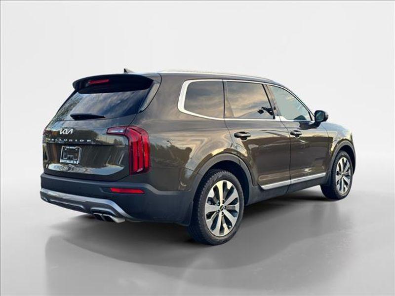 used 2022 Kia Telluride car, priced at $33,247
