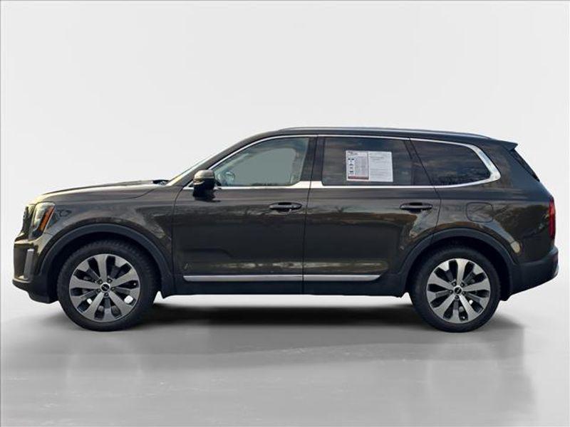 used 2022 Kia Telluride car, priced at $33,247