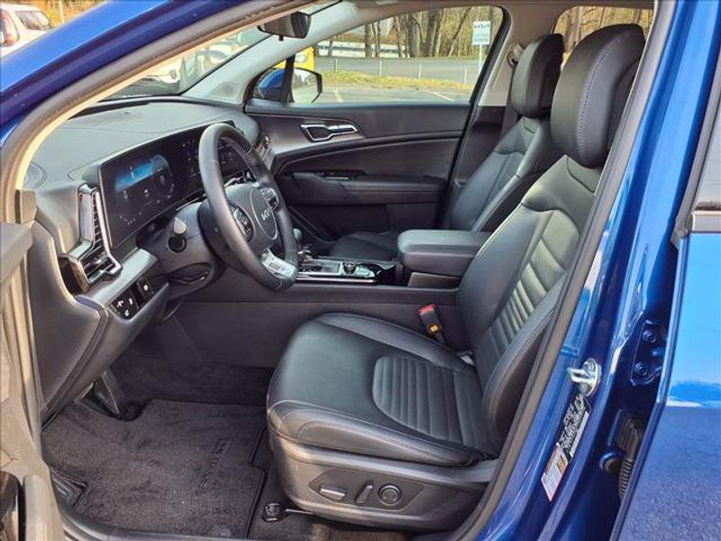 used 2025 Kia Sportage car, priced at $35,277