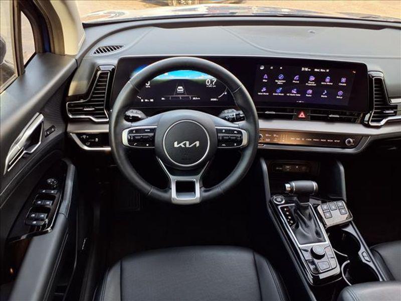 used 2025 Kia Sportage car, priced at $35,277