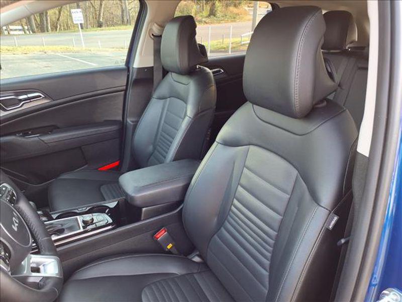 used 2025 Kia Sportage car, priced at $35,277