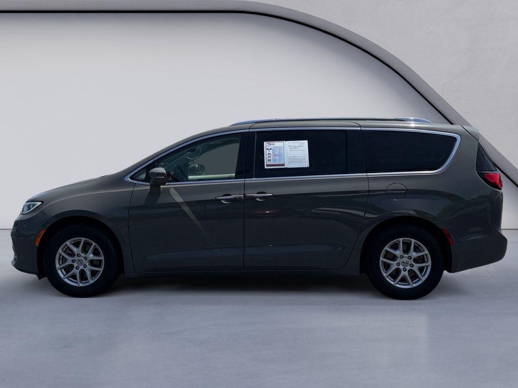 used 2021 Chrysler Pacifica car, priced at $22,350