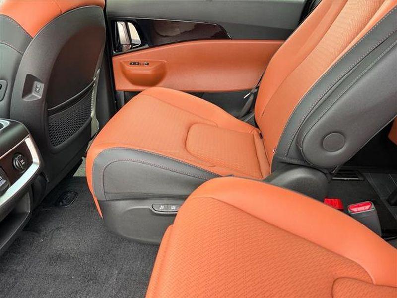 new 2026 Kia Carnival car, priced at $51,881