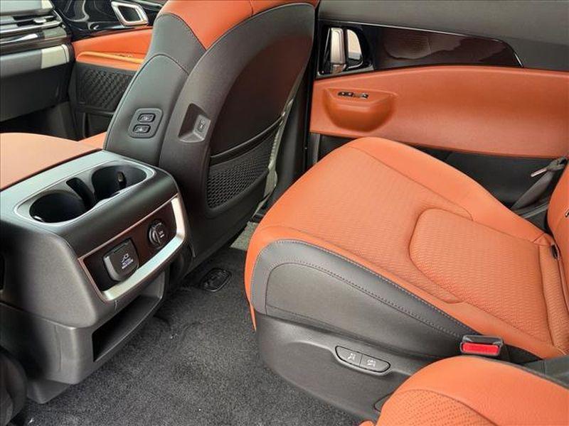 new 2026 Kia Carnival car, priced at $51,881