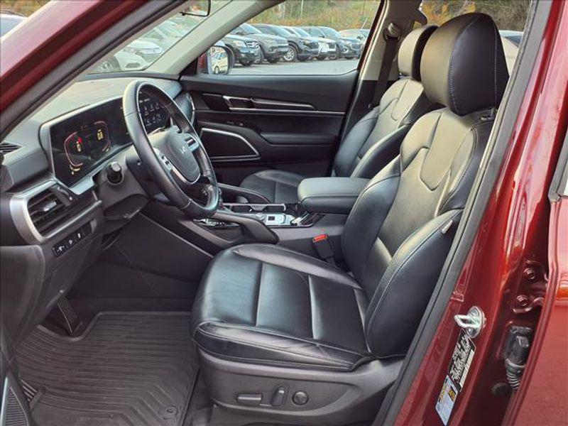 used 2023 Kia Telluride car, priced at $31,987