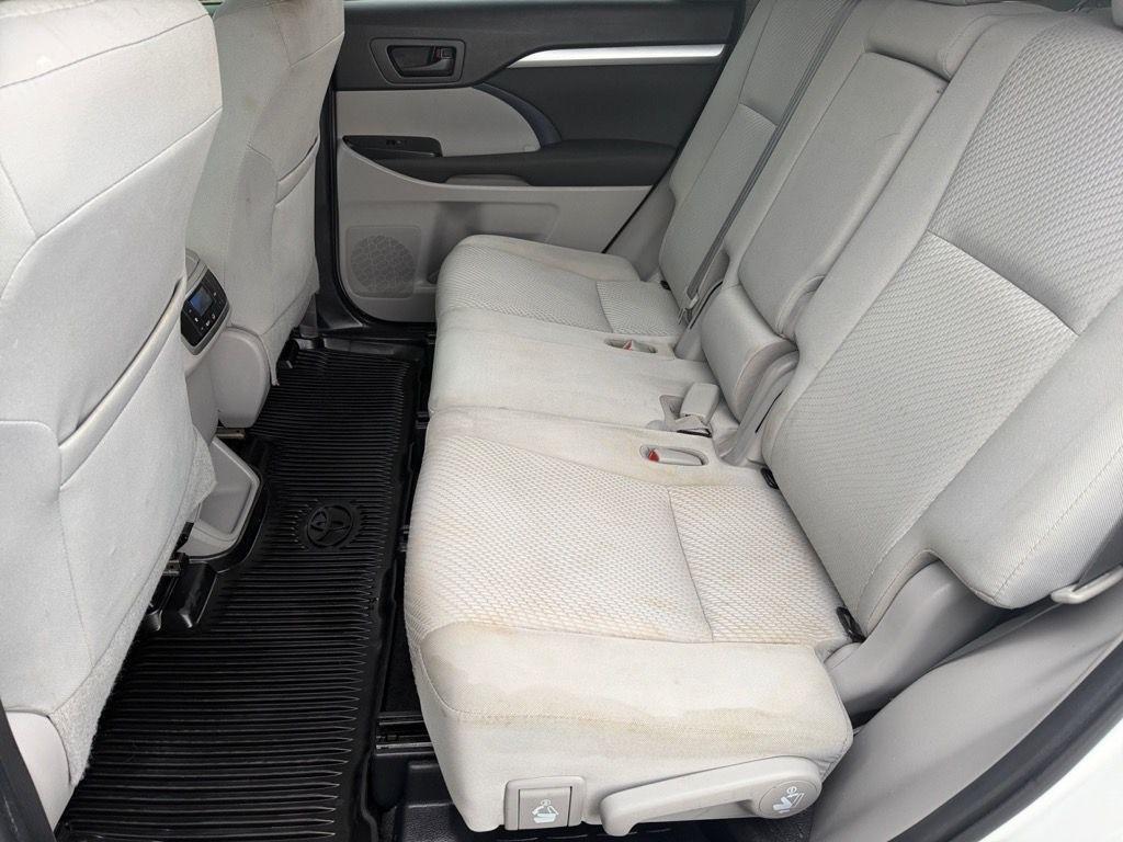 used 2019 Toyota Highlander car, priced at $21,025