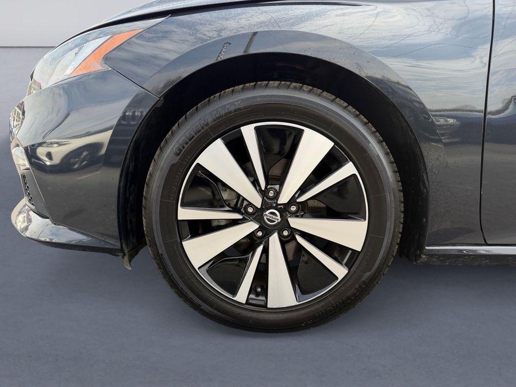 used 2022 Nissan Altima car, priced at $14,900