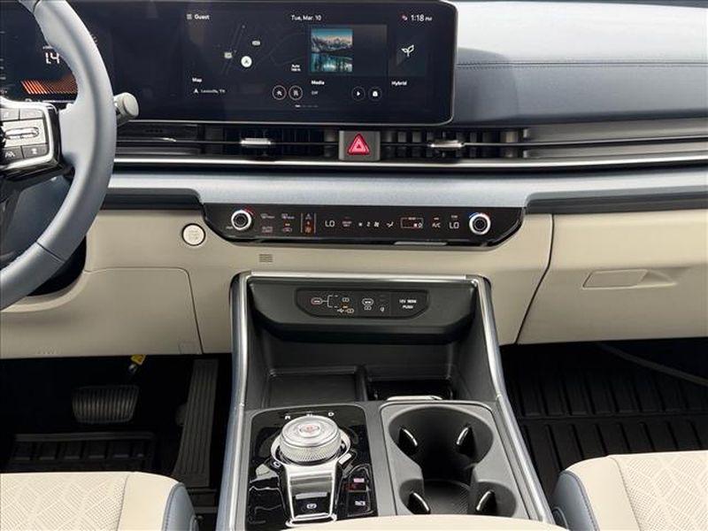 new 2026 Kia Carnival Hybrid car, priced at $43,800