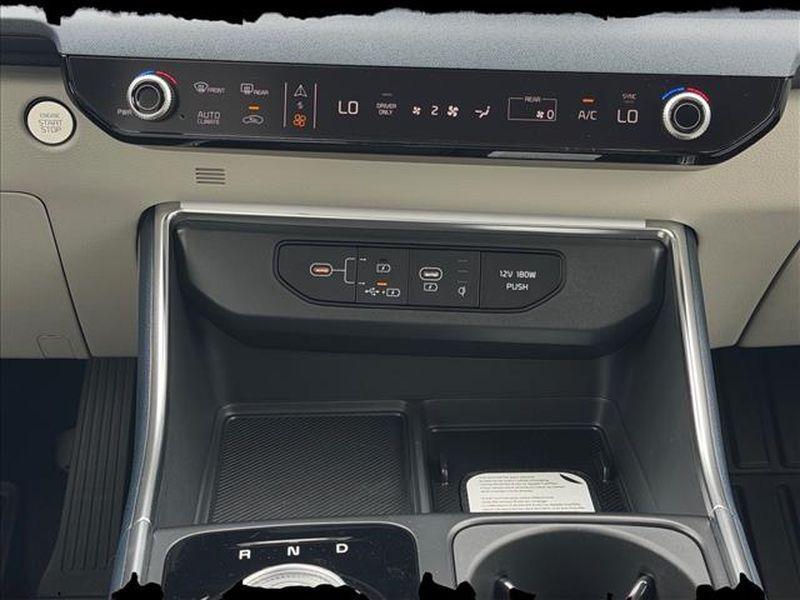 new 2026 Kia Carnival Hybrid car, priced at $43,800