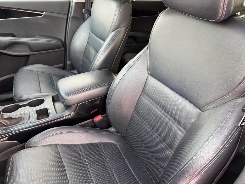 used 2016 Kia Sorento car, priced at $9,999