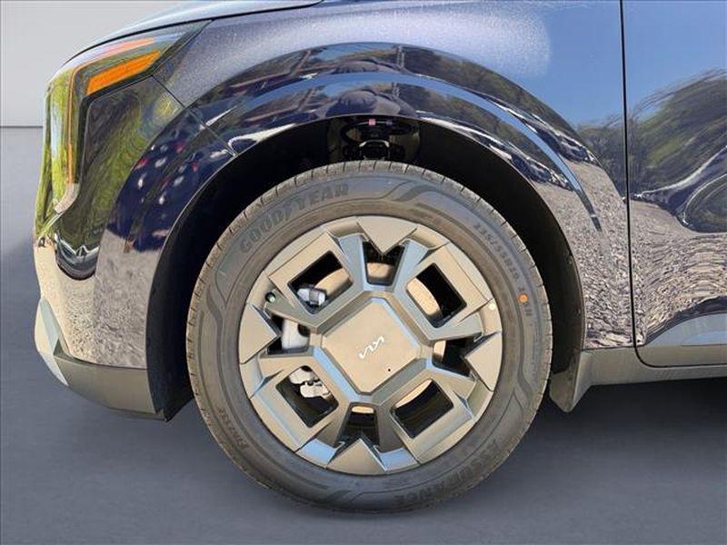 new 2026 Kia Carnival Hybrid car, priced at $43,500